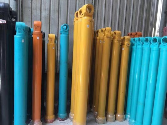 Υπηρεσία υποστήριξης σε απευθείας σύνδεση μετά την εξυπηρέτηση Excavator Boom Arm Stick and Bucket Hydraulic Cylinder