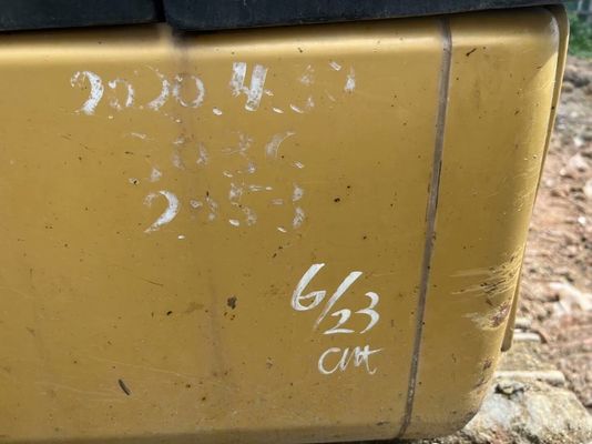 中古掘削機 SK75-8 機械 エンジン 建設効率向上のための部品