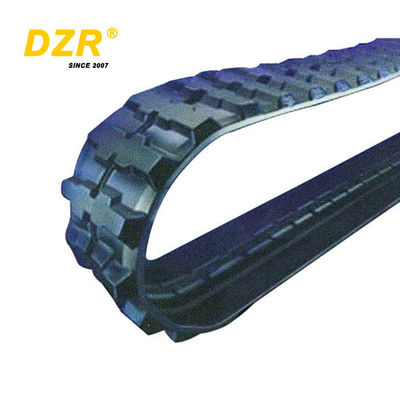300X52.5X76 รถขุดขนาดเล็ก สายยาง ที่ได้รับการรักษาด้วยความร้อนสําหรับโรงงานซ่อมเครื่องจักรและ Kobelco