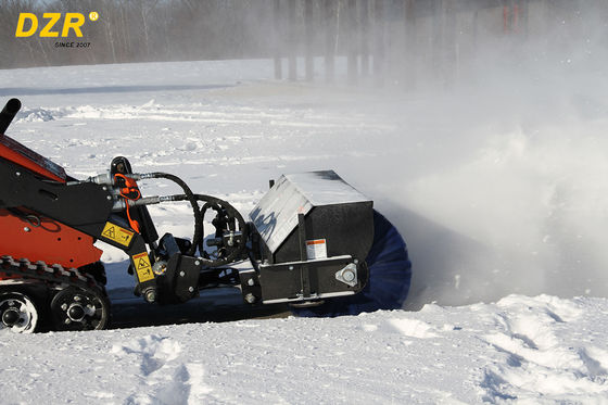 Mini-Skid Steer Scopa ad angolo idraulica con spazzola poli / filo