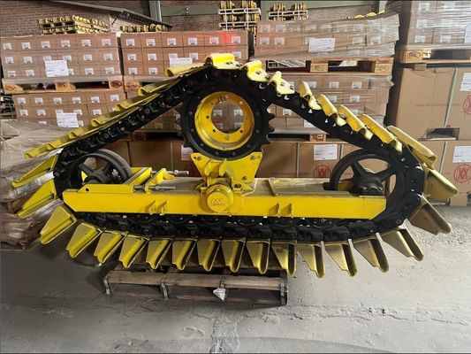 トラクター 新型三角クローラー 組み立て トライアングル・トラック